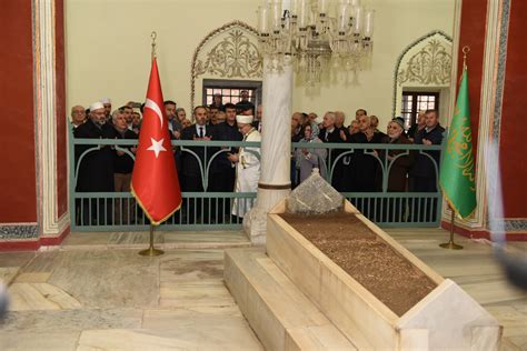 Sultan 2. Murad Han Bursa'da dualarla anıldı